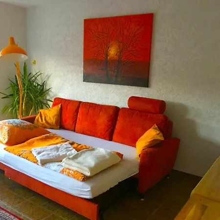 아파트 Modernes In Schoener Lage *