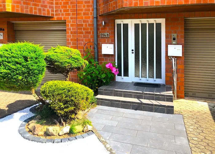 Modernes In Schoener Lage * Düsseldorf