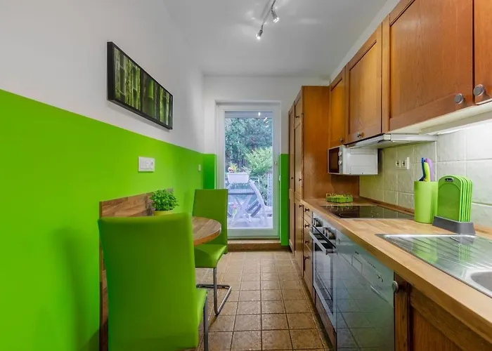 Appartamento Modernes In Schoener Lage