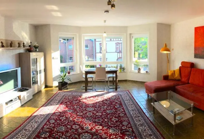 Modernes In Schoener Lage