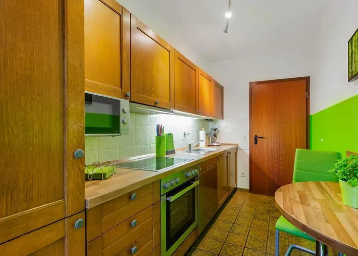 Appartamento Modernes In Schoener Lage Düsseldorf