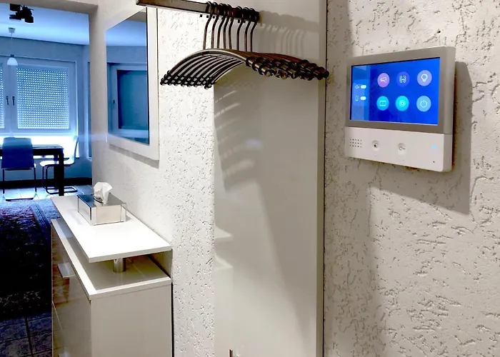 Lägenhet Modernes In Schoener Lage